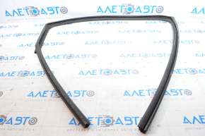 Rear right window seal for Nissan Pathfinder 13-20