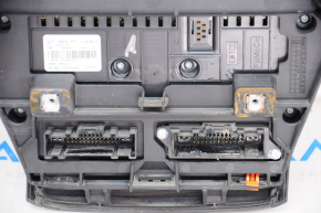 Lincoln MKC 15- Multimedia and Climate Control
