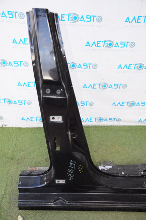 Front right quarter VW Jetta 11-18 USA black with central pillar, pokes