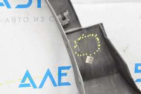Front right wing arch trim Ford Escape MK3 13-16 pre-restoration is worn, fasteners are broken