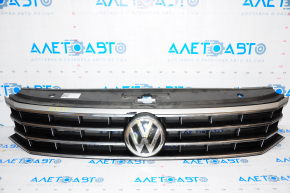 Radiator grill with badge VW Passat b8 16-19 USA under radar cruise