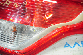 Outer wing lamp right Ford Escape MK3 13-16 pre-restoration, melted, for polishing