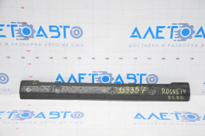 Nissan Rogue 14-15 rear bumper absorber type 1, broken guide, tear