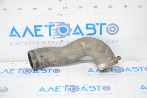 Left lower intercooler hose for VW Tiguan 18-24 tires