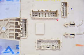 Hyundai Santa Fe 13-16 under-dash fuse box