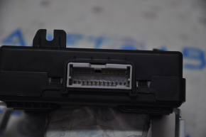BODY CONTROL MODULE Hyundai Santa Fe 13-16