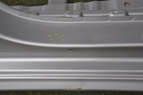 Front right quarter VW Passat b8 16-19 USA silver with central pillar, pokes