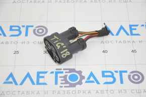 Chip on the diffuser radiator shroud VW Tiguan 18-24