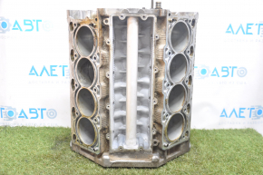 Bare cylinder block BMW X5 E70 4.8 N62B48 for honing