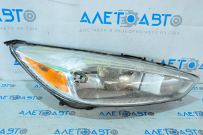 Headlight front right bare Ford Focus mk3 15-18 rest, halogen, light, water damage, chrome used