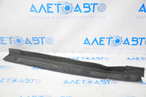 Lower radiator deflector Chevrolet Volt 11-15 is torn