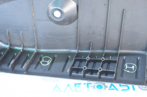 Ford Focus mk3 11-18 5d trunk opening trim scratches, broken fasteners, without plugs