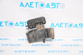 Air duct with resonator Toyota Highlander 08-13 3.5