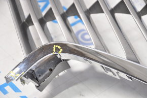 Radiator grill grill Lexus RX350 RX450H 13-15 rest broken fasteners, broken fragment, crack, broken guide