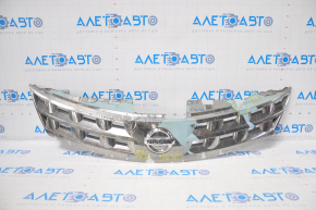 Radiator grill grill Nissan Murano z50 03-07 peeled chrome, missing fragment, tear of fastening, fractures of stiffeners