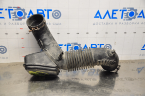 Air duct on the manifold Kia Optima 11-15 2.4 nipple is broken