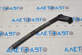 Front right door glass guide for Lexus RX300 RX330 RX350 RX400h 04-09