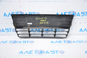 Front bumper grille central Ford Focus mk3 11-14 prerest matt dented, broken fasteners, tears