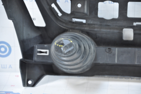 Ford Escape MK3 13-16 pre-rest radiator grille support guide torn off