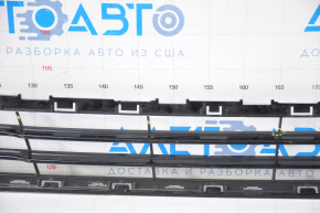 Ford Fusion mk5 13-16 front bumper lower grille, gloss, grille cracks