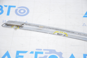 Radiator grill element chrome insert right Lincoln MKX 16- 2 B 2 fasteners broken