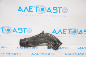 Right middle air pipe VW Passat b8 16-19 USA 1.8T, 2.0T broken mount