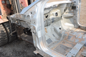 Front quarter left Ford Focus mk3 11-18 silver UX on the body