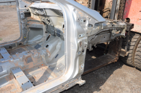 Front right quarter Ford Focus mk3 11-18 silver UX on the body