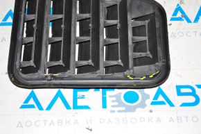 Right ventilation shield Ford Edge 15-24 large breakage of the mount