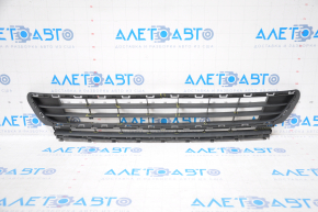 Lower grille of the front bumper VW Golf 15-17 without chrome, cracks in the grille, broken fasteners