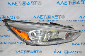 Headlight front right bare Ford Focus mk3 15-18 rest halogen light, scratch