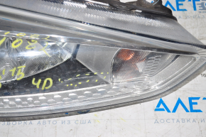 Headlight front right bare Ford Focus mk3 15-18 rest halogen light, scratch