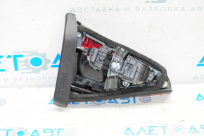 Lamp inner trunk lid right VW Passat b8 16-19 USA light, cracks