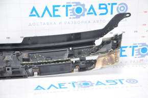 Radiator grill grill Mitsubishi Outlander 14-15 prerest no fragment, fractures, scratches on molding, broken fasteners