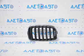 Radiator grill nostril right BMW X5 E70 07-13 broken fastening