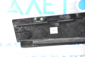 Door trim side rear right front VW Passat b7 12-15 USA broken fastening