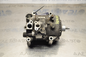 Air conditioning compressor Toyota Camry v50 12-14 2.5 usa a piece of pulley is broken off, sensors are removed