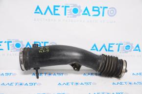 Air duct from the Ford Fusion mk5 13-20 2.0T filter, type 1