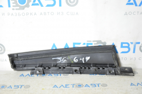 Lincoln MKZ 13-20 front right side door trim is worn