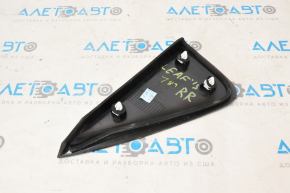 Triangle plug for the right rear fender of a Nissan Leaf 11-17