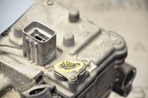 Lexus RX450h 10-15 air conditioning compressor, cracked mount, chip broken
