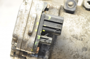Nissan Leaf 13-17 S air conditioning compressor chip broken