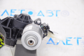 Motor for adjusting the lower cushion of the passenger seat Lexus ES300h ES350 13-18 rear