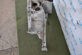 Front right quarter Toyota Prius 30 10-15 white, with central pillar