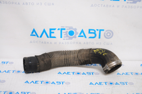 Rubber part of the left Lincoln MKC 15-19 2.0T hose