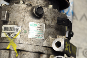 Air conditioning compressor Hyundai Santa FE Sport 13-18 2.0T 2.4 damaged pulley, not sealed, for spare parts