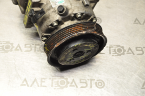 Air conditioning compressor Hyundai Santa FE Sport 13-18 2.0T 2.4 damaged pulley, not sealed, for spare parts