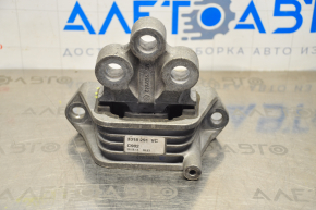 Engine mount left Fiat 500L 14-16 1.4T cracks