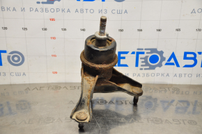 Engine mount left Toyota Highlander 08-13 hybrid, rusty