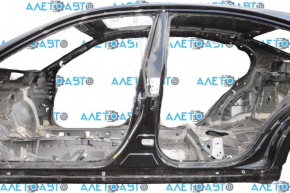 Body pillar central left Lexus ES300h ES350 13-18 on the body